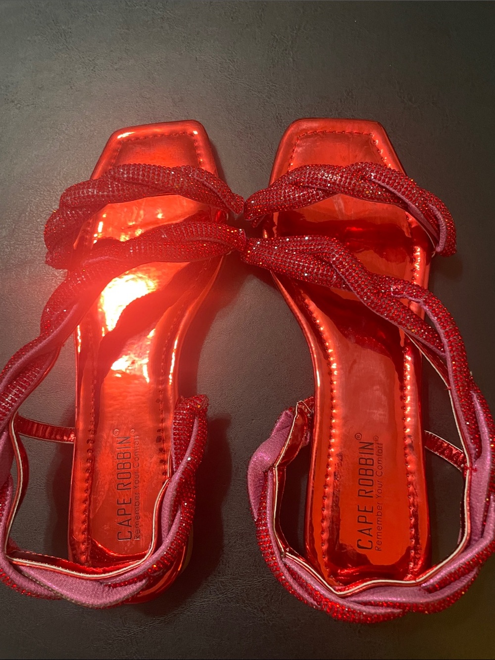 Cape Robbin Metallic Red Twisted-Strap Flats NWT Sz. 7.5